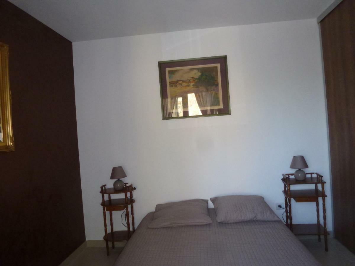 Luna Apartment *